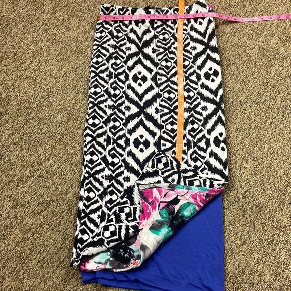 3 PICES TREE PC 1 JEANS BY BUFFALO & 2 BISOU BISOU WOMEN SKIRT SIZE S -XS - Picture 16 of 16